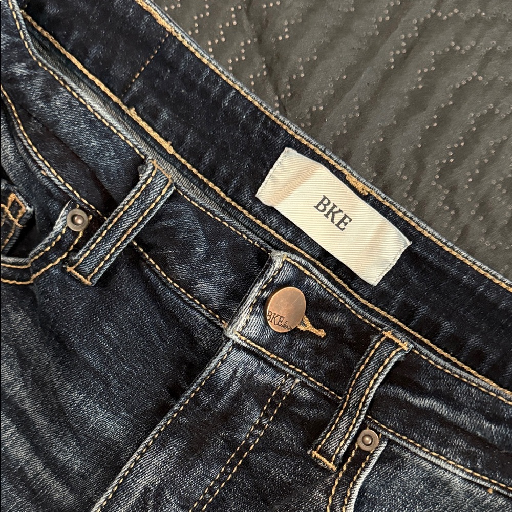 Dark Blue Denim Shorts- BKE BILLIE 29 slim fit. high rise - Picture 2 of 9